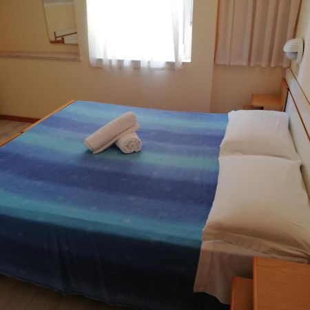 Hotel Tosi リッチョーネ エクステリア 写真