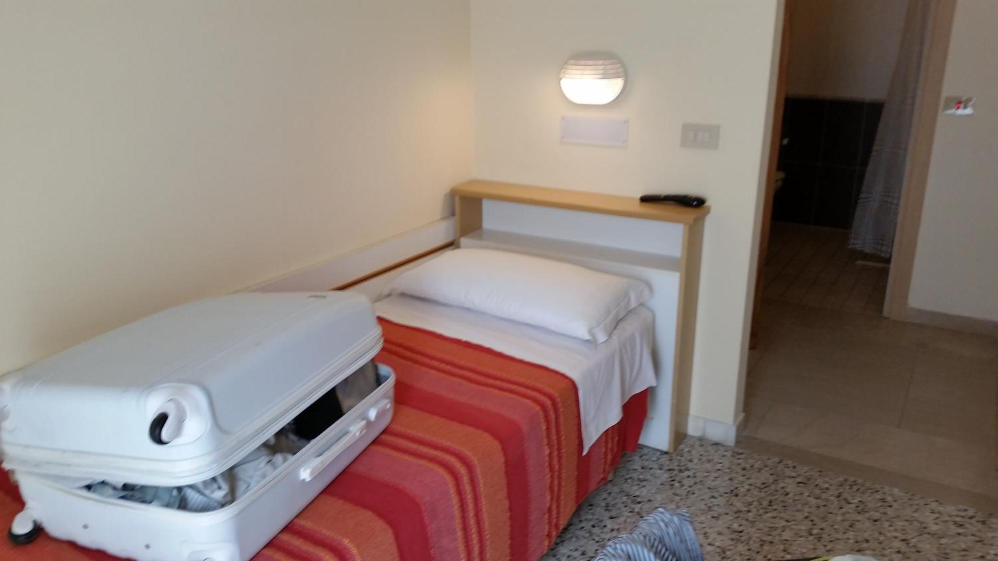Hotel Tosi リッチョーネ エクステリア 写真