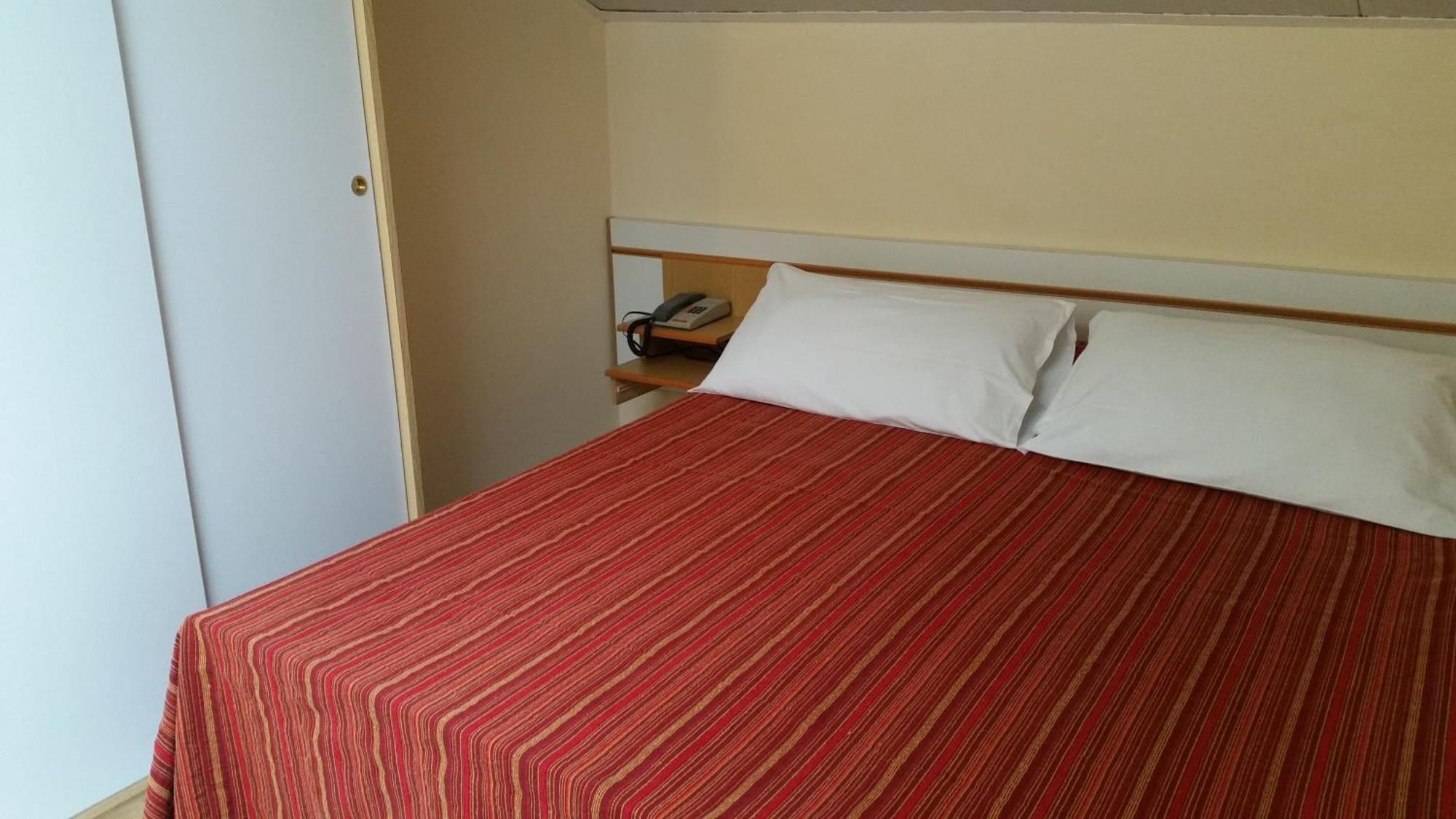 Hotel Tosi リッチョーネ エクステリア 写真