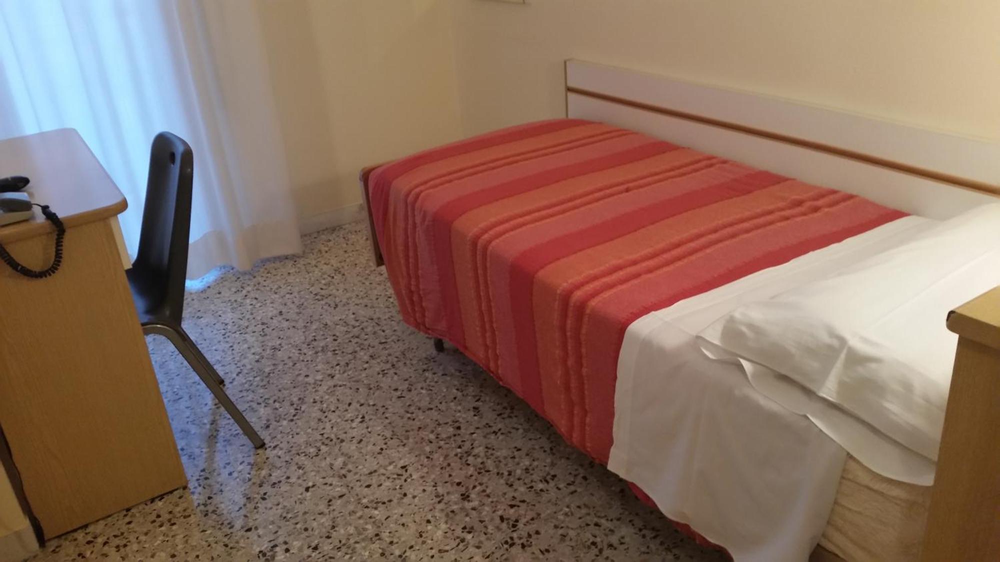 Hotel Tosi リッチョーネ エクステリア 写真